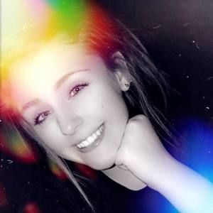 Meet your Posher, Nikki